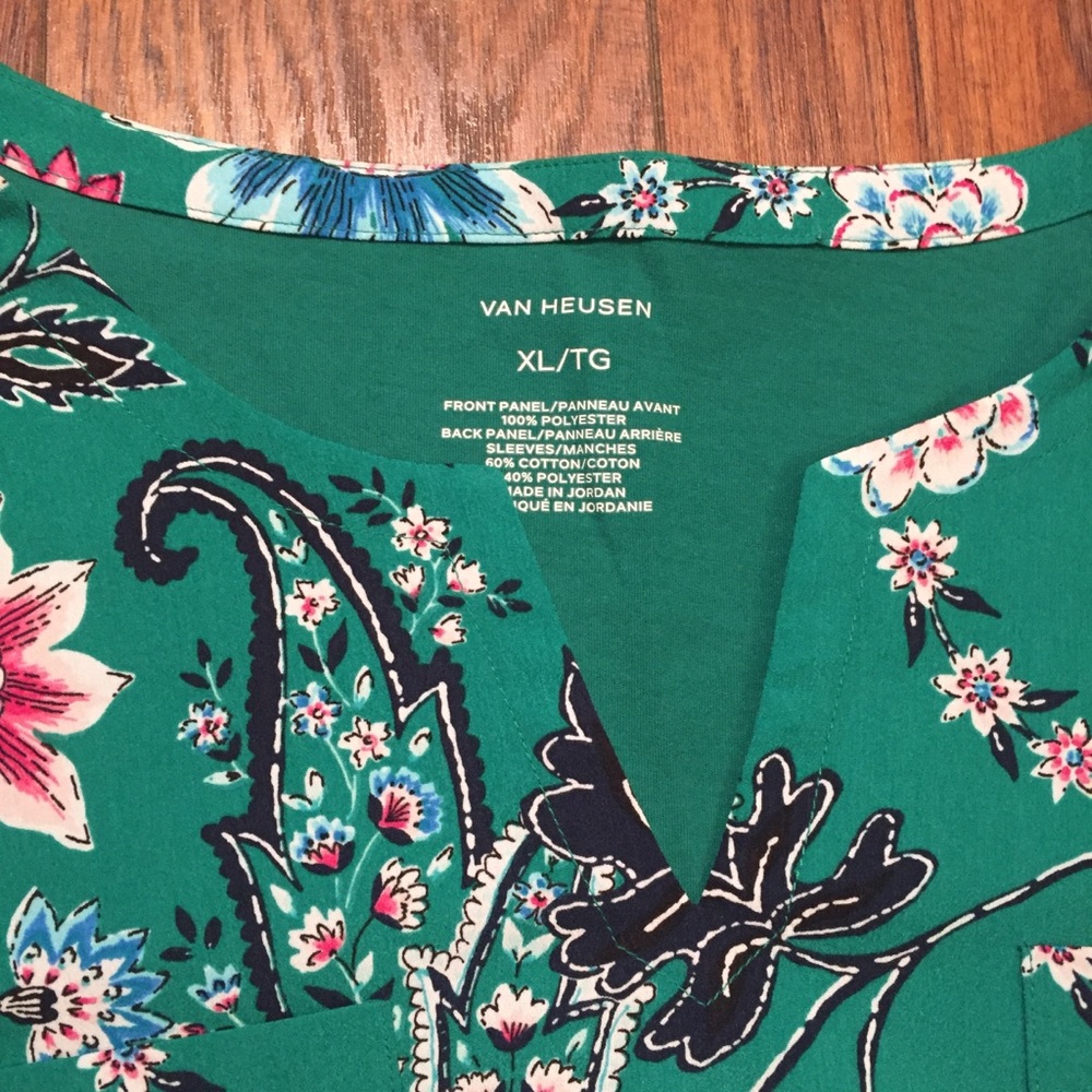 Van Heusen Long Sleeve Blouse - Picture 2 of 4